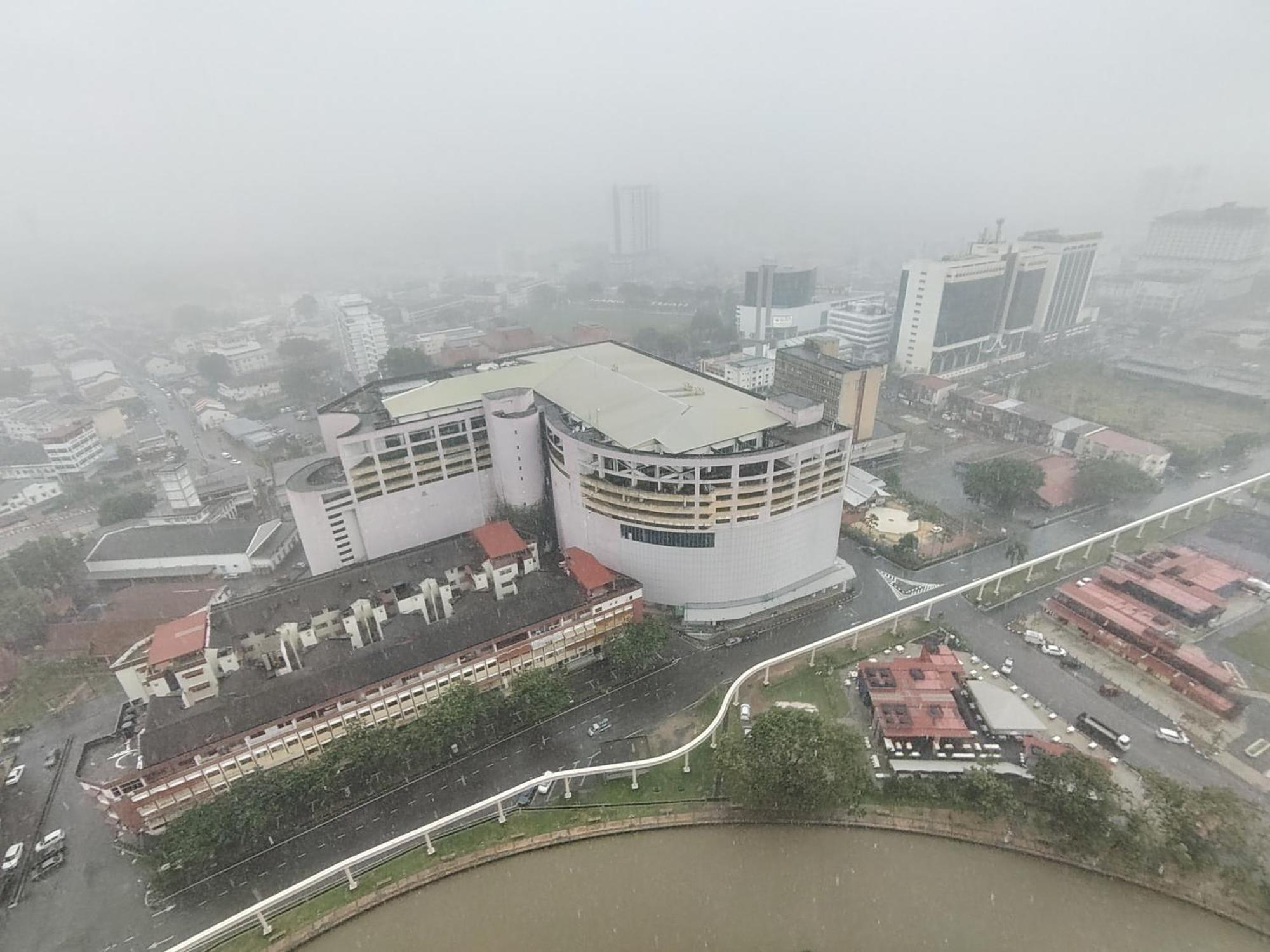 The Shore Residence Melaka Exteriör bild